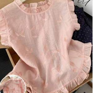 Blusa com babados, rosa bebê